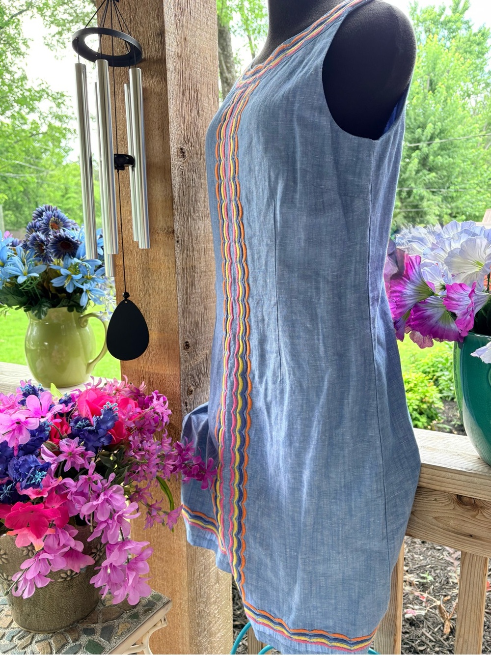 Talbots Blue Linen Sleeveless Sheath Dress w Multi-Color Embroidered Trim - Picture 4 of 7